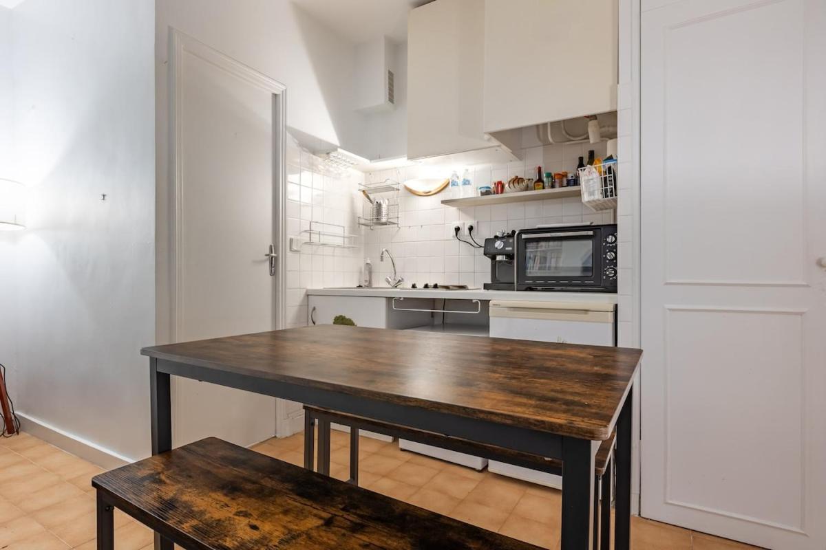 Apartment Cosy Well Located In Center *